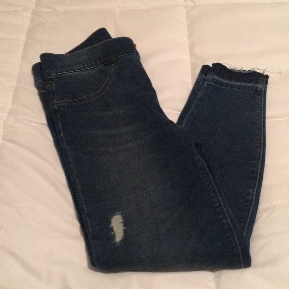 Never worn  petite SPANX Jeans